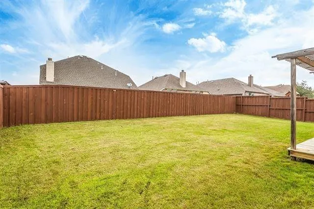 $1,800 | 2661 Calmwater Drive, Little Elm, TX 75068