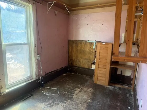 $49,900 | 81 South Gibbs Street, White Cloud, MI 49349
