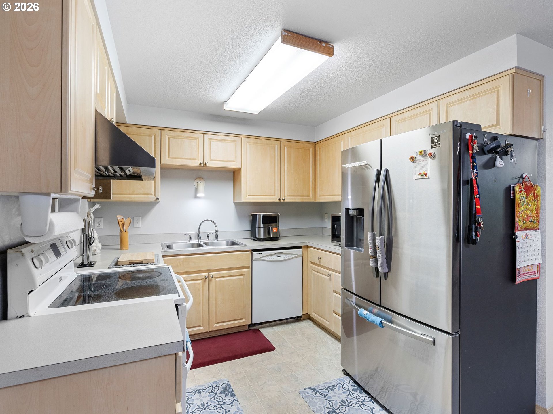 16110 South Maplelane Road Oregon City, OR 97045 - Photo 13 of 47