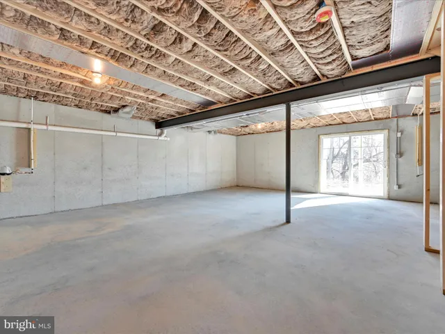 $428,900 | 4 Stream Drive, Carlisle, PA 17013