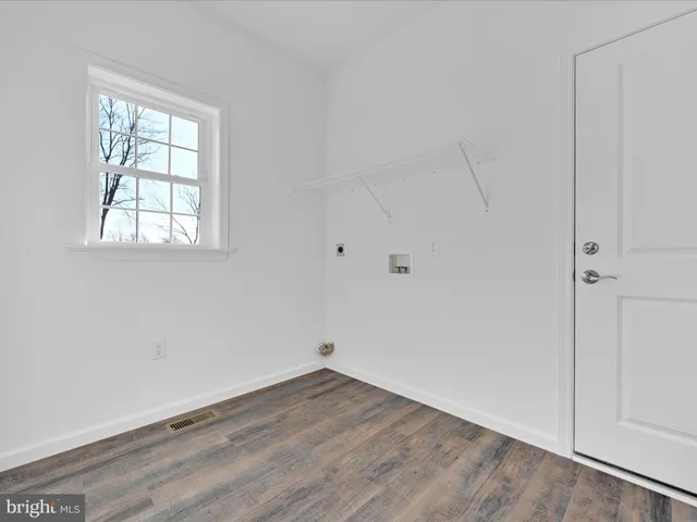 $428,900 | 4 Stream Drive, Carlisle, PA 17013