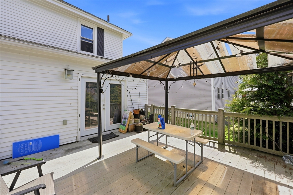 12 Angelo Street Springfield, MA 01119 - Photo 27 of 32