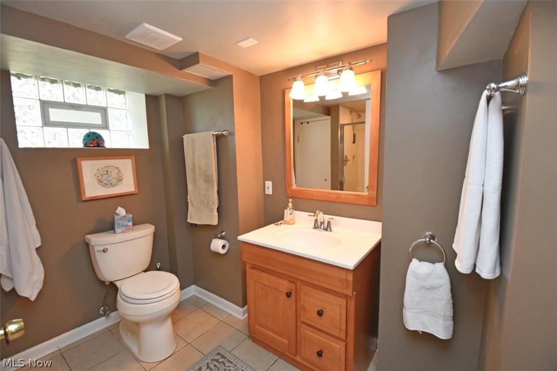 3150 Coleridge Road Cleveland, OH 44118 - Photo 26 of 31