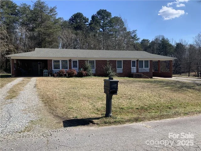 $309,000 | 2708 Harwell Street, Claremont, NC 28610