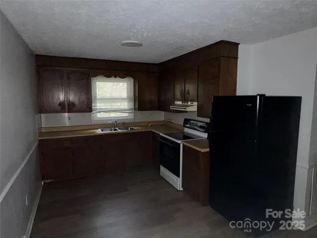 $309,000 | 2708 Harwell Street, Claremont, NC 28610