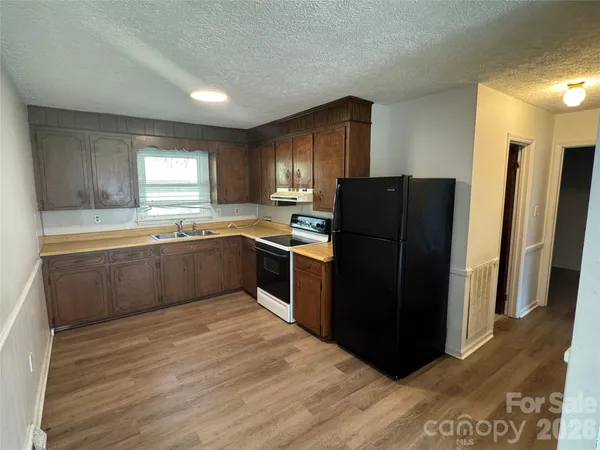 $299,900 | 2708 Harwell Street, Claremont, NC 28610