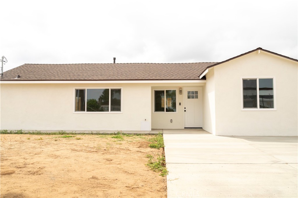 9426 Indiana Avenue Riverside, CA 92503 - Photo 2 of 26 Front Yard, Driveway and Front of Home