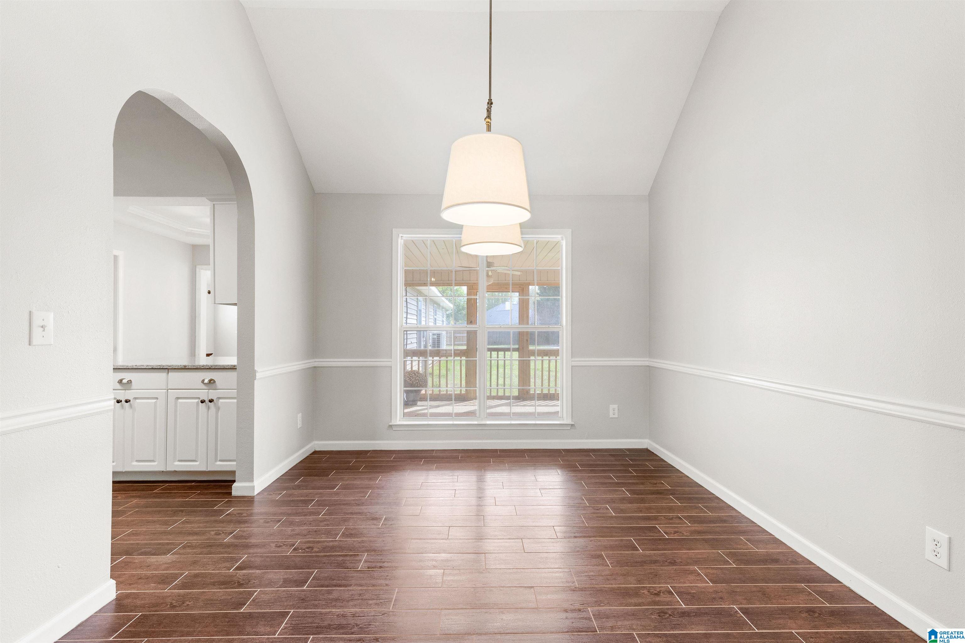 114 Horseshoe Circle Alabaster, AL 35007 - Photo 10 of 44
