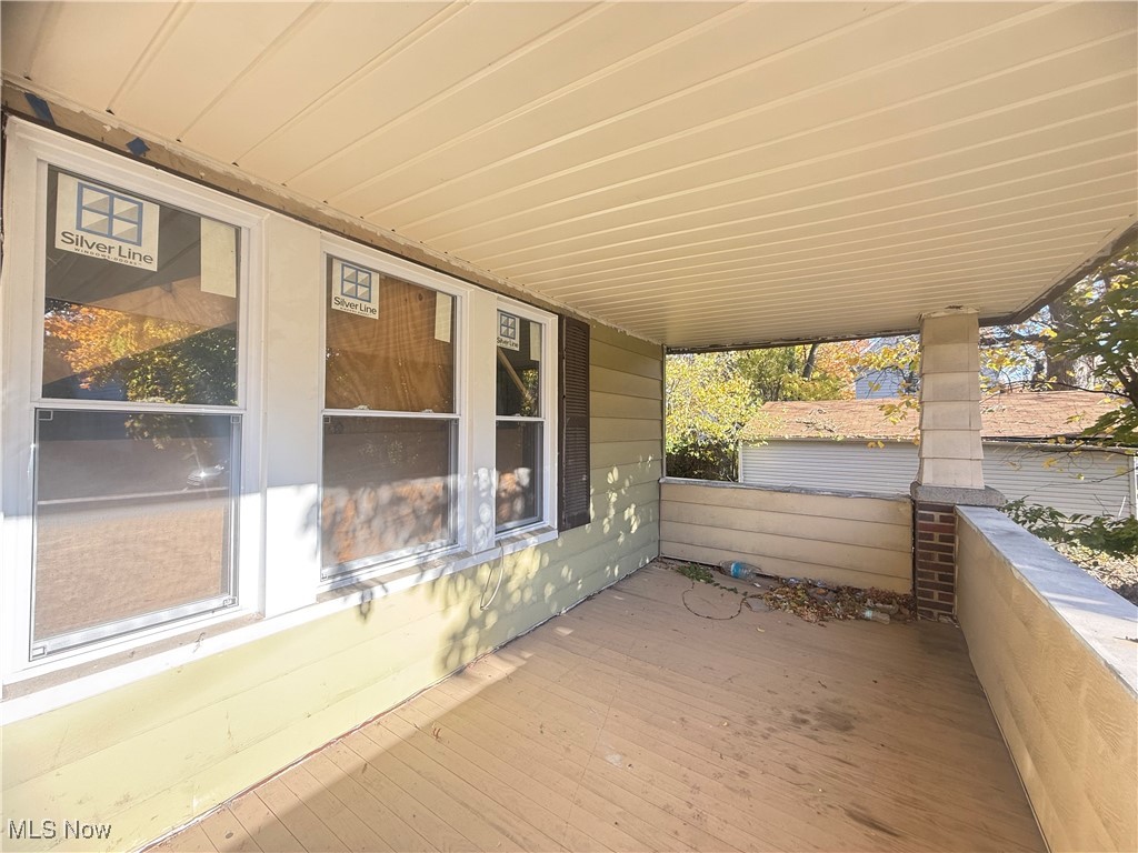 1677 Cliffview Road Cleveland, OH 44112 - Photo 4 of 33 View of porch