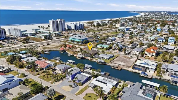 $1,875,000 | 132 Egret Street, Fort Myers Beach, FL 33931