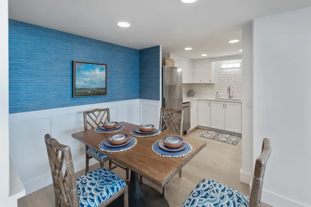 $3,000 | 14 Lockwood Drive, Unit 2D, Charleston, SC 29401