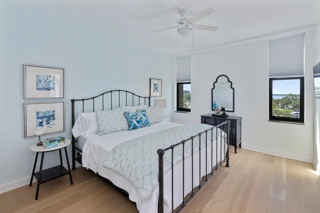 $3,000 | 14 Lockwood Drive, Unit 2D, Charleston, SC 29401