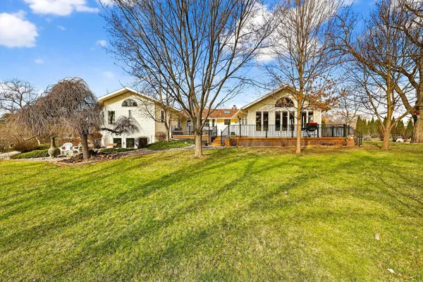 $615,000 | 3506 Greendale Court, Janesville, WI 53546