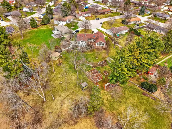 $615,000 | 3506 Greendale Court, Janesville, WI 53546