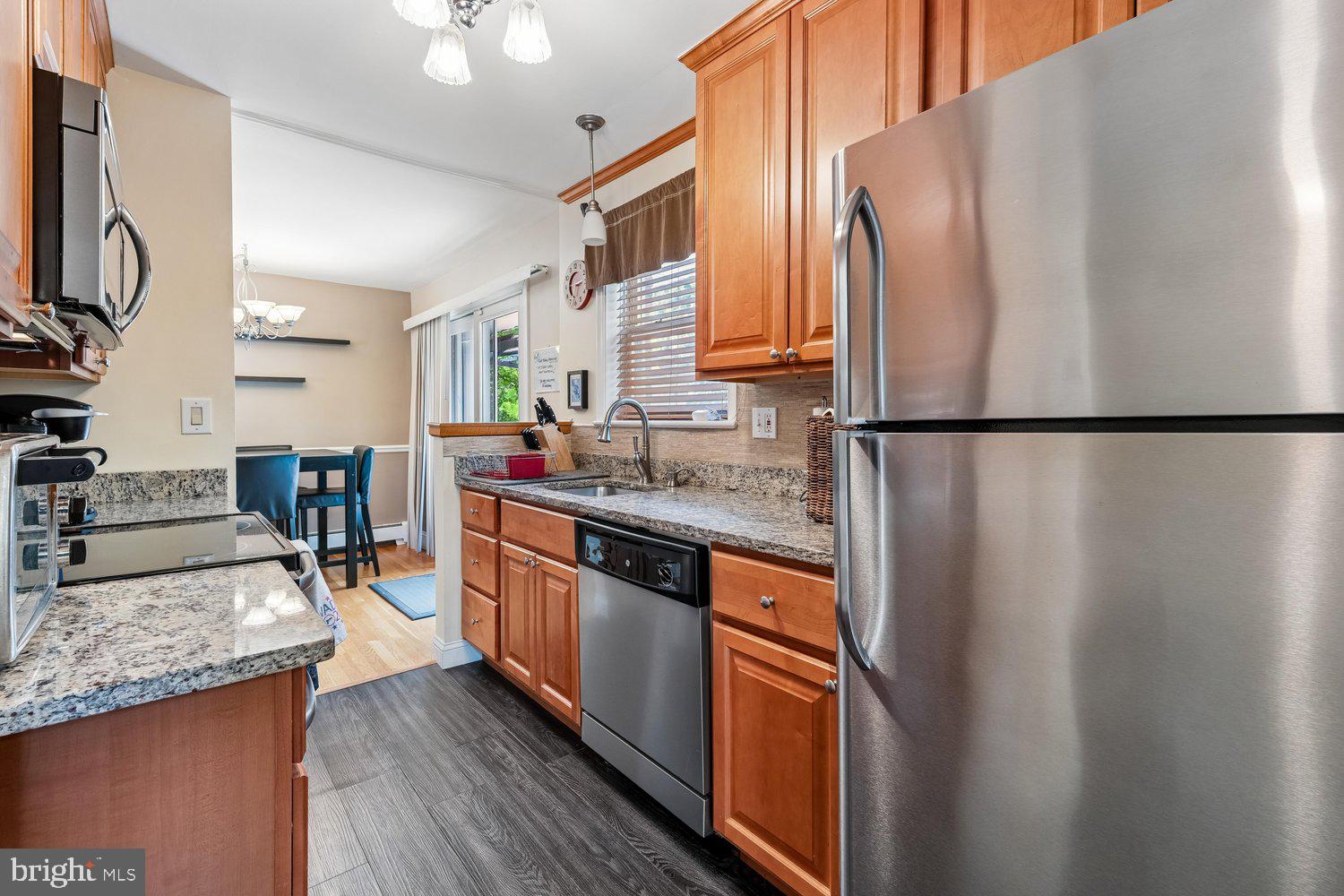 8410 Ravenswood Road New Carrollton, MD 20784 - Photo 35 of 81 Kitchen