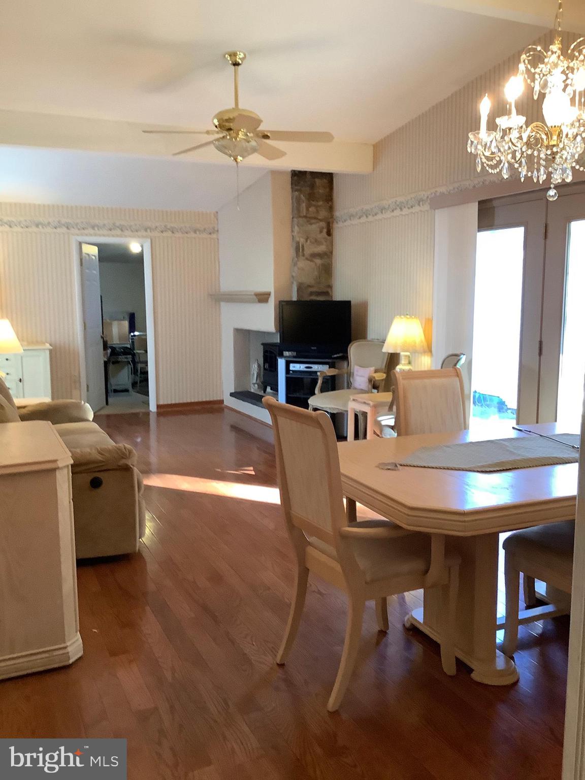 32 Greystone Road Ambler, PA 19002 - Photo 7 of 20 Gallery Image 7