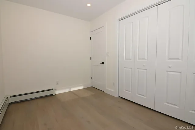 $775,000 | 15 Bond Lane, Hicksville, NY 11801