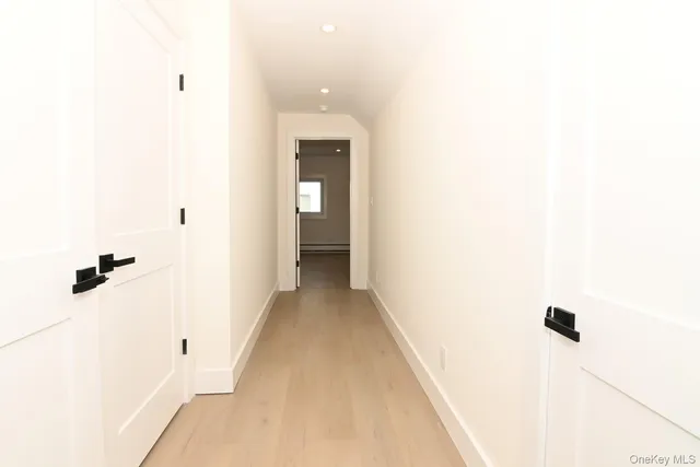 $775,000 | 15 Bond Lane, Hicksville, NY 11801