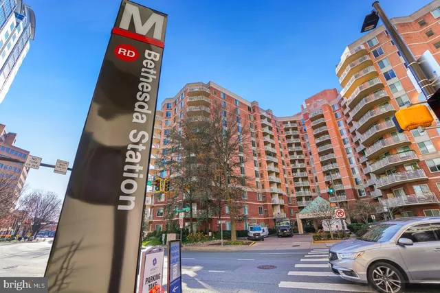 a front view of a building