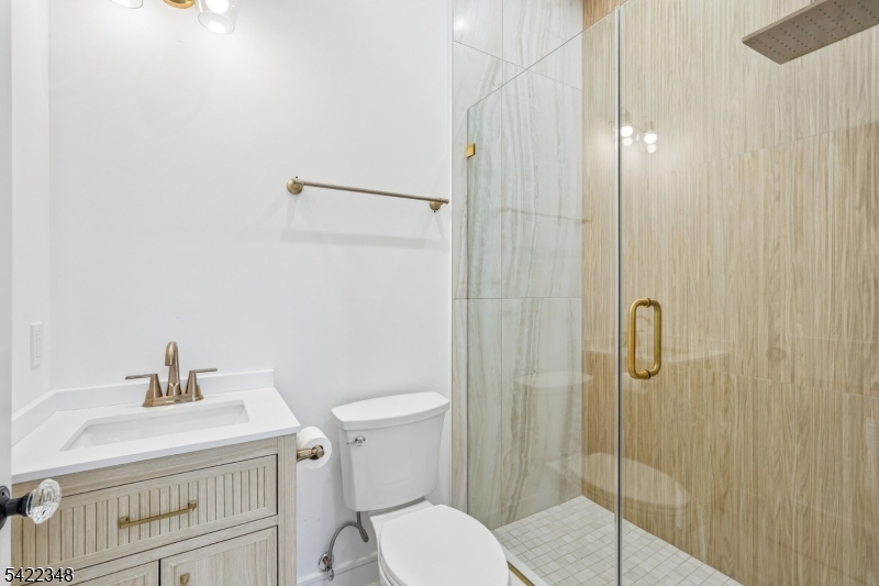 51 Herfort Road Wayne, NJ 07470 - Photo 28 of 48 Gallery Image 28