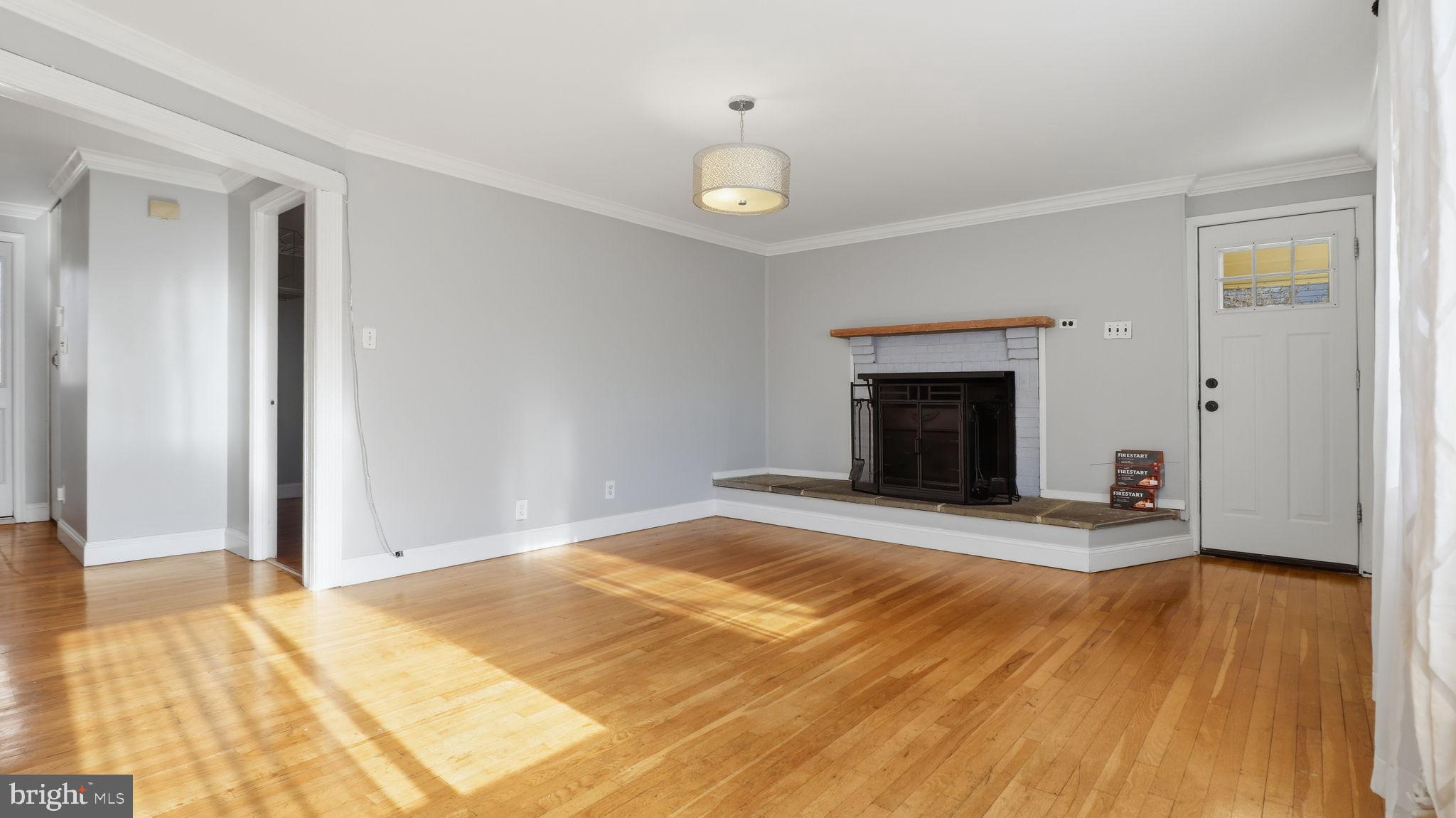 1703 Tioga Road Fort Washington, MD 20744 - Photo 23 of 57 Bright and airy living space with charm.
