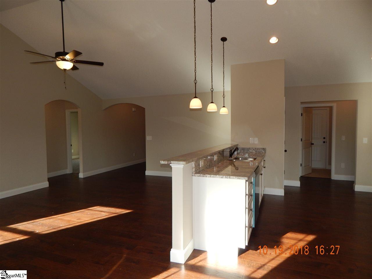 161 Cothran Road, Unit 3 Inman, SC 29349 - Photo 4 of 31