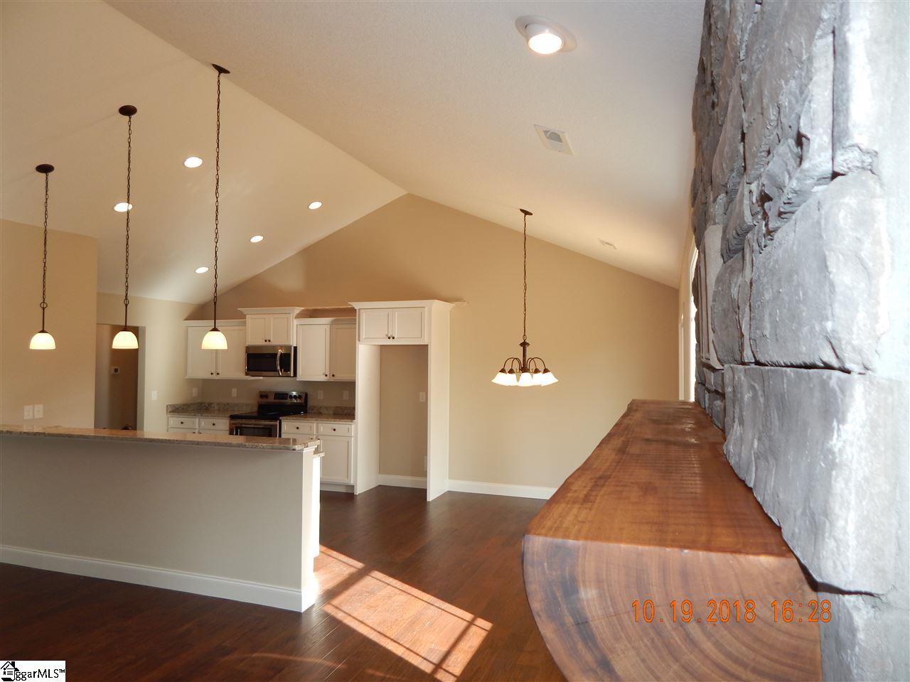 161 Cothran Road, Unit 3 Inman, SC 29349 - Photo 5 of 31