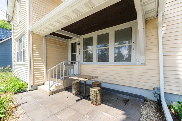 $409,900 | 637-639 East Wilson Street, Batavia, IL 60510