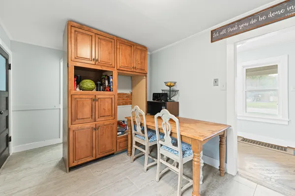 $409,900 | 637-639 East Wilson Street, Batavia, IL 60510