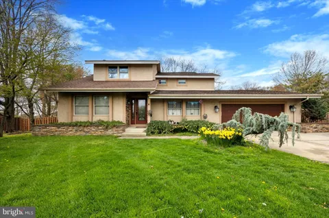 $799,000 | 4 Fairhaven Court, Cherry Hill, NJ 08003