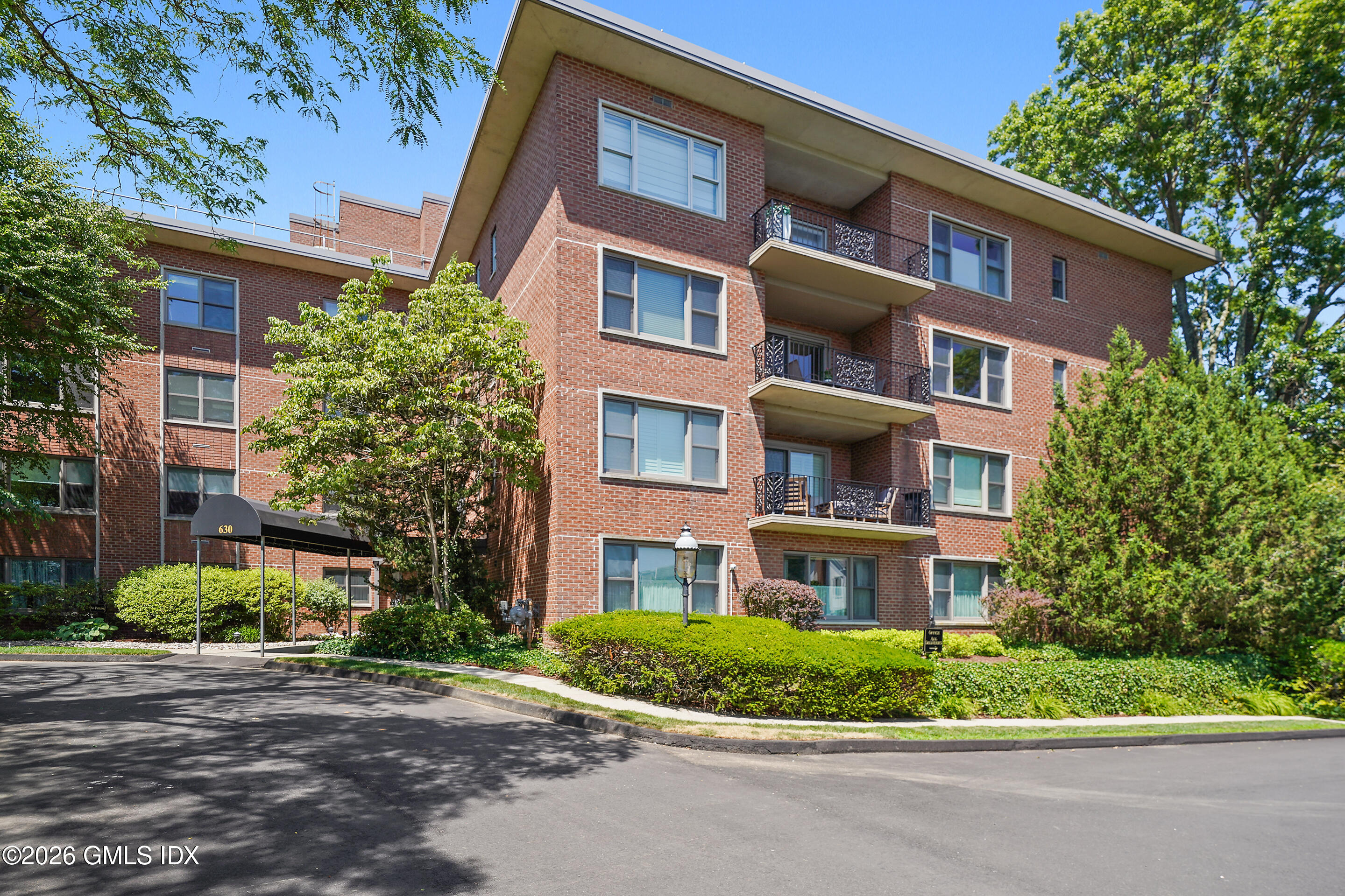 630 Steamboat Road, Unit 3E Greenwich, CT 06830 - Photo 3 of 24 front balcony