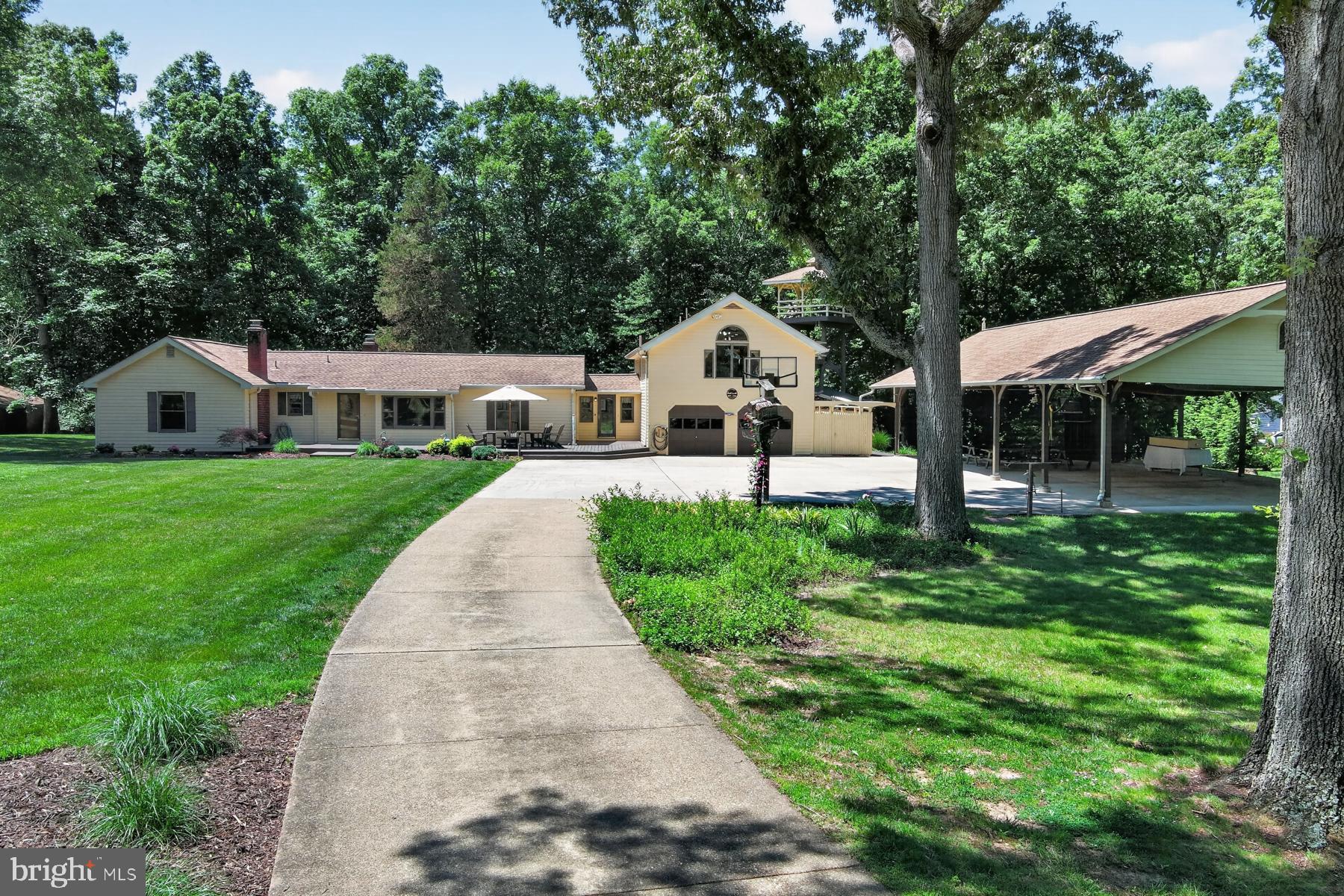 1304 Bryan Point Road Accokeek, MD 20607 - Photo 8 of 127