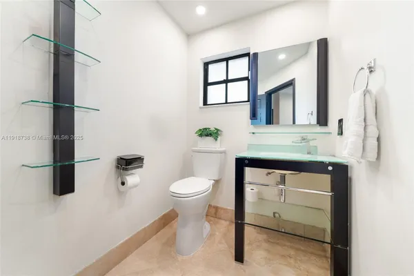 $10,000 | 5424 Southwest 154th Place, Unit 5424, Miami, FL 33185