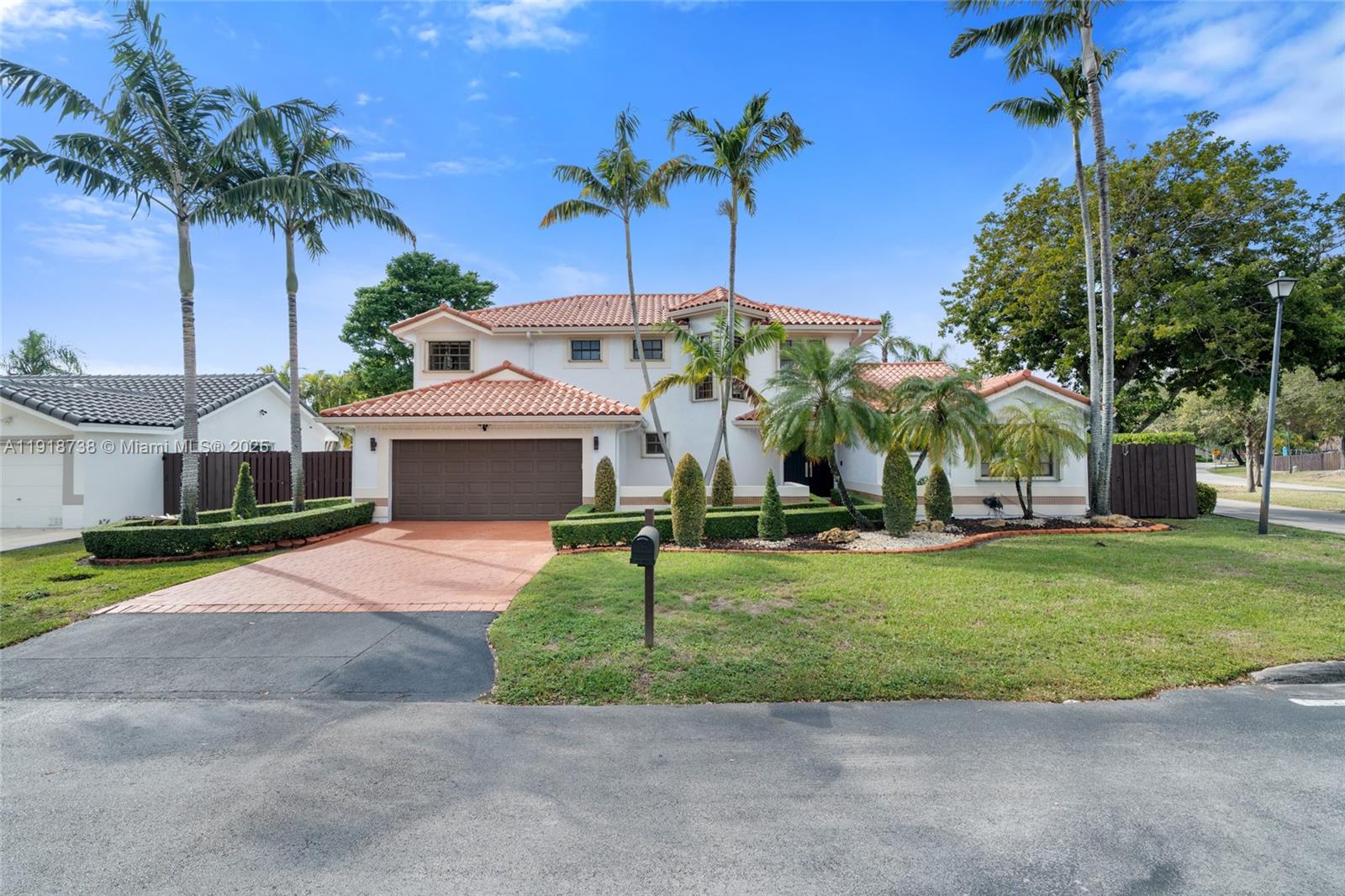 5424 Southwest 154th Place, Unit 5424 Miami, FL 33185 - Photo 2 of 52