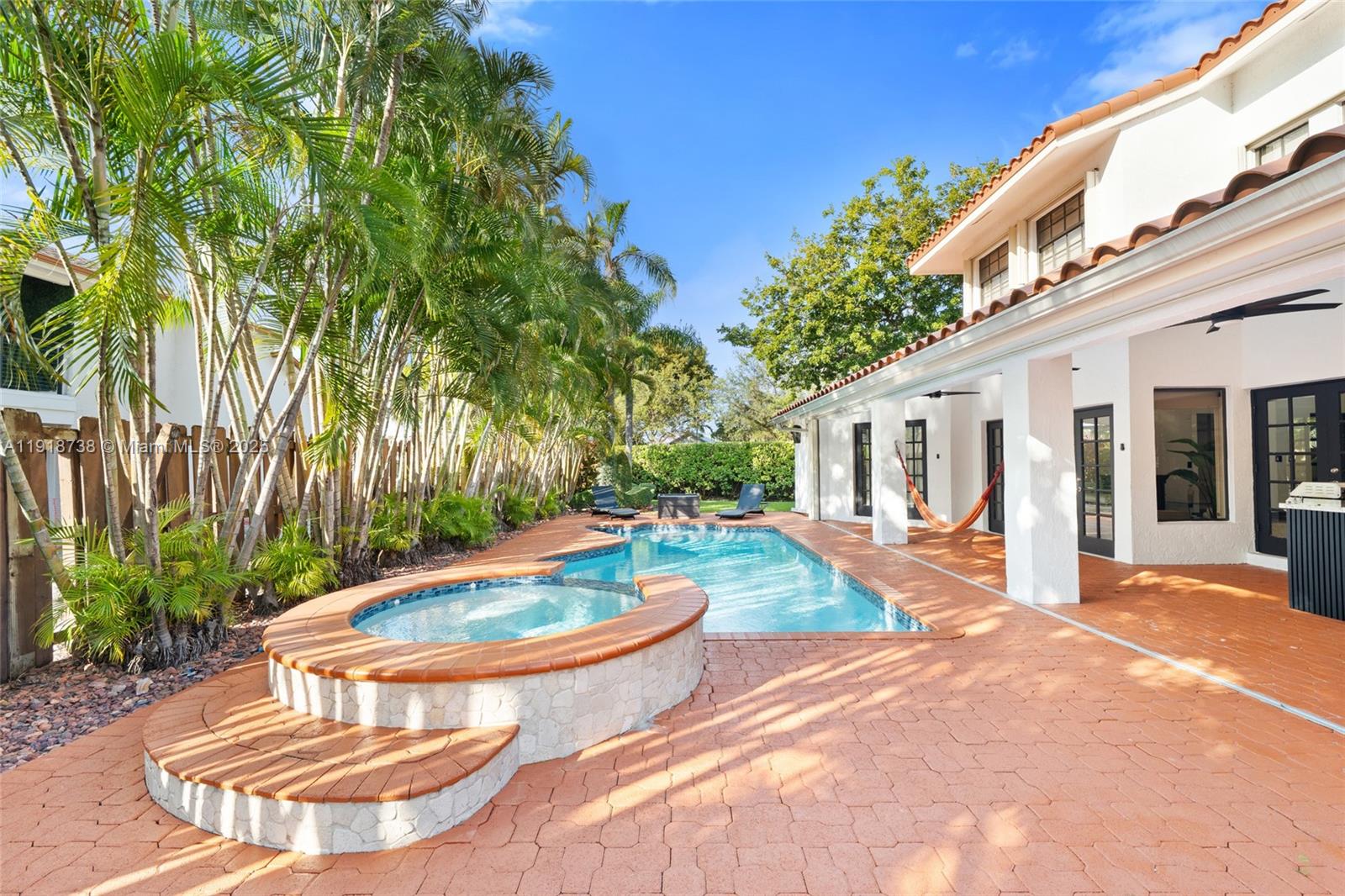 5424 Southwest 154th Place, Unit 5424 Miami, FL 33185 - Photo 45 of 52 Jaccuzzi and pool