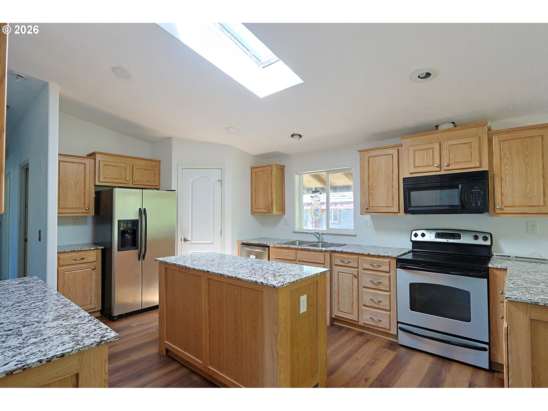 64608 East Bay Road North Bend, OR 97459 - Photo 11 of 42