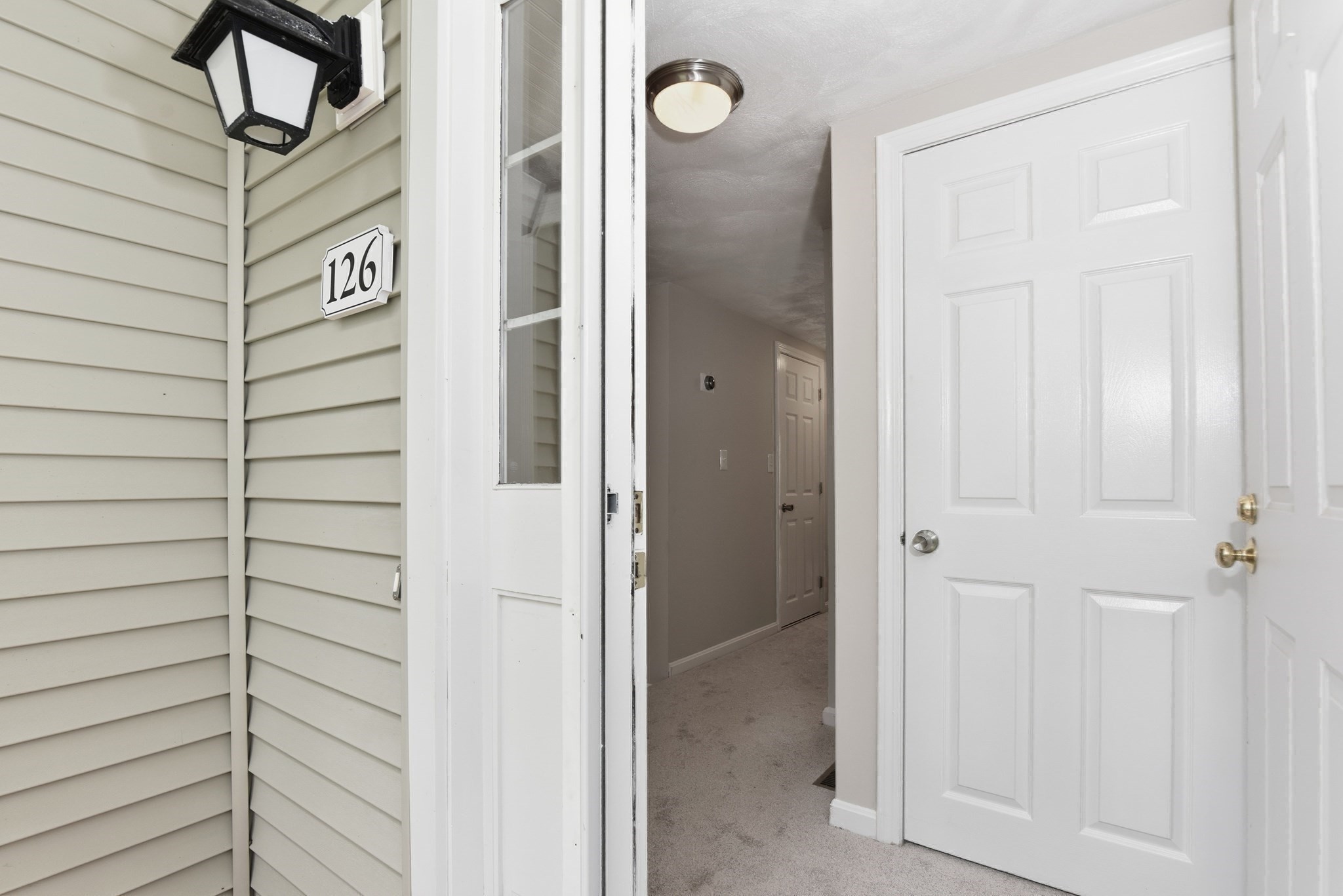 126 Patrick Road, Unit 126 Tewksbury, MA 01876 - Photo 8 of 40 Gallery Image 8