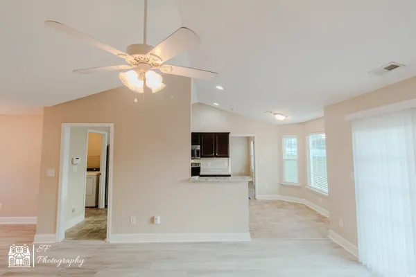 $1,950 | 246 Macarthur Drive, Conway, SC 29527