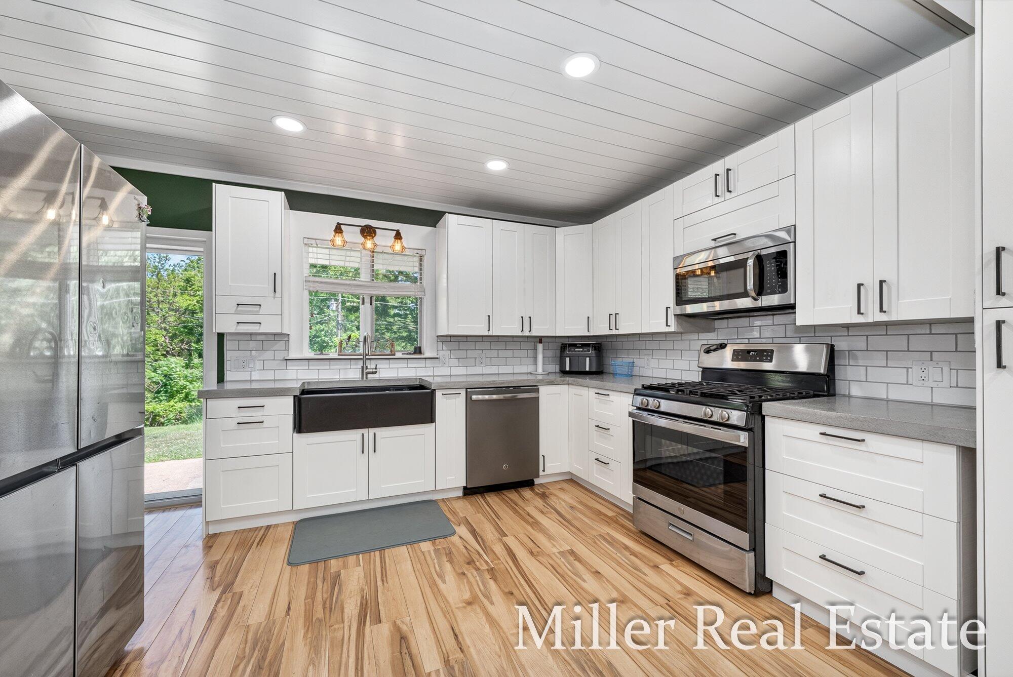1294 Hammond Road Hastings, MI 49058 - Photo 13 of 47 23-WM1294hammond-17