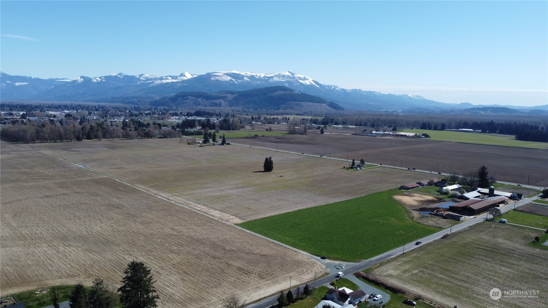 21659 Cook Road, Unit 2 Sedro-Woolley, WA 98284 - Photo 5 of 5 Gallery Image 5