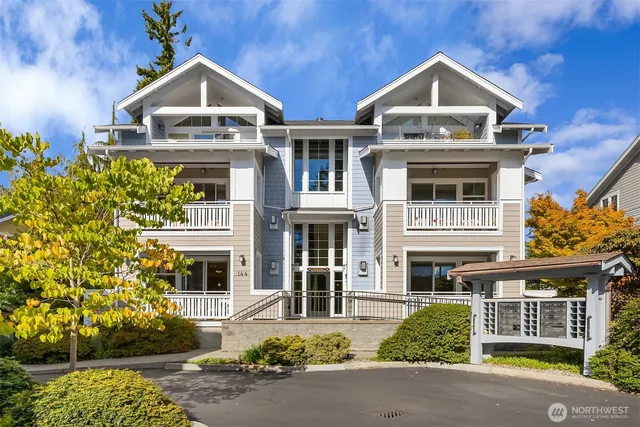 $738,000 | 144 Hall Brothers Loop Northwest, Unit 101, Bainbridge Island, WA 98110