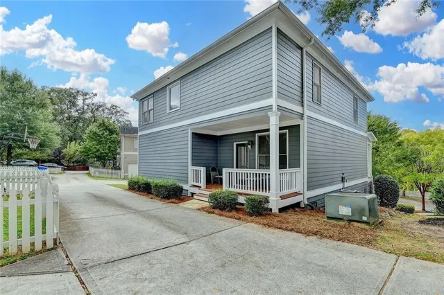 $699,000 | 1613 Dupont Commons Drive Northwest, Atlanta, GA 30318