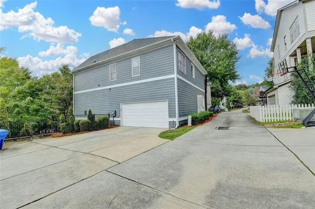 $699,000 | 1613 Dupont Commons Drive Northwest, Atlanta, GA 30318