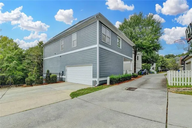 $699,000 | 1613 Dupont Commons Drive Northwest, Atlanta, GA 30318