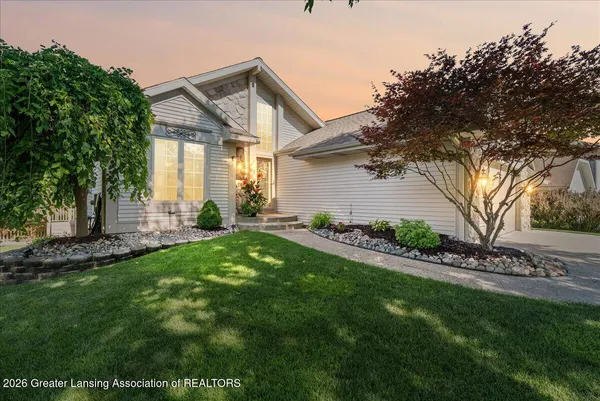 $399,900 | 16940 Cedarbrook Drive, Haslett, MI 48840