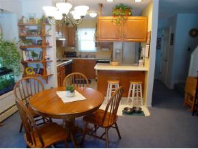 93 Saybrook Road, Unit 93 Essex, VT 05452 - Photo 4 of 12 Gallery Image 4