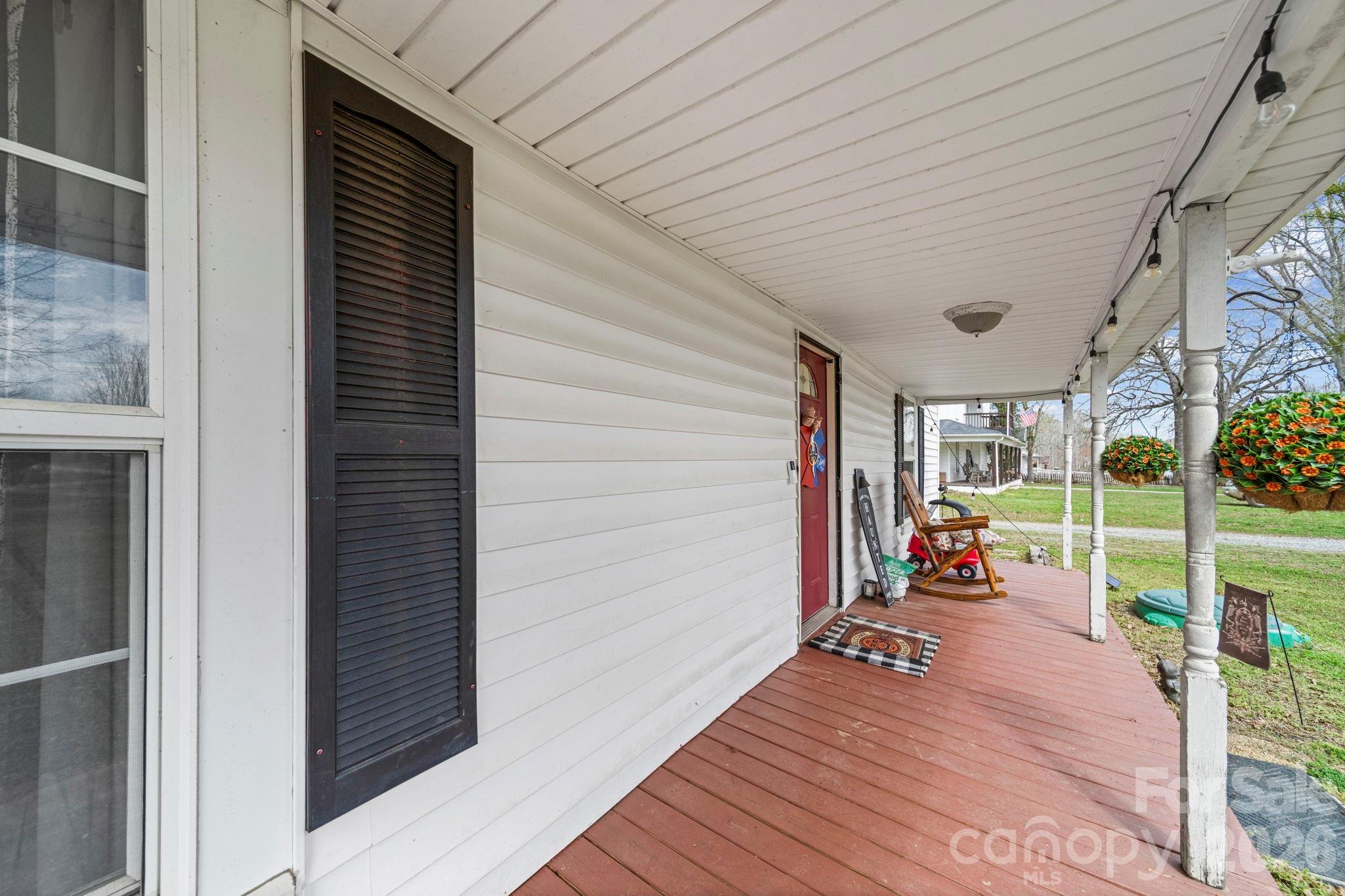 1930 South Post Road Shelby, NC 28152 - Photo 4 of 31