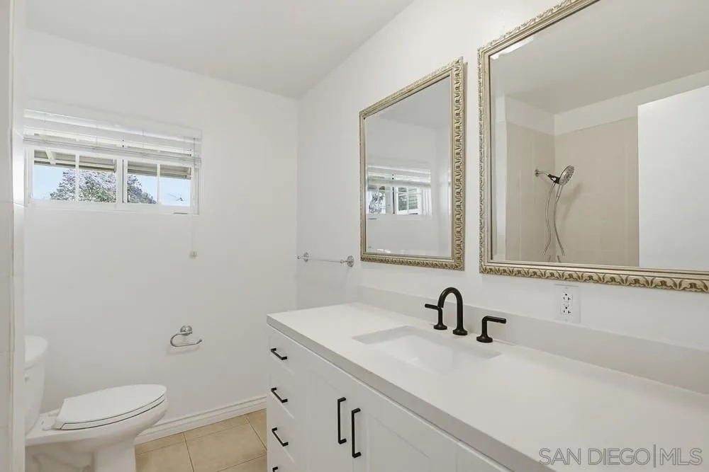 12838 Montauk Street Poway, CA 92064 - Photo 19 of 31 Bathroom