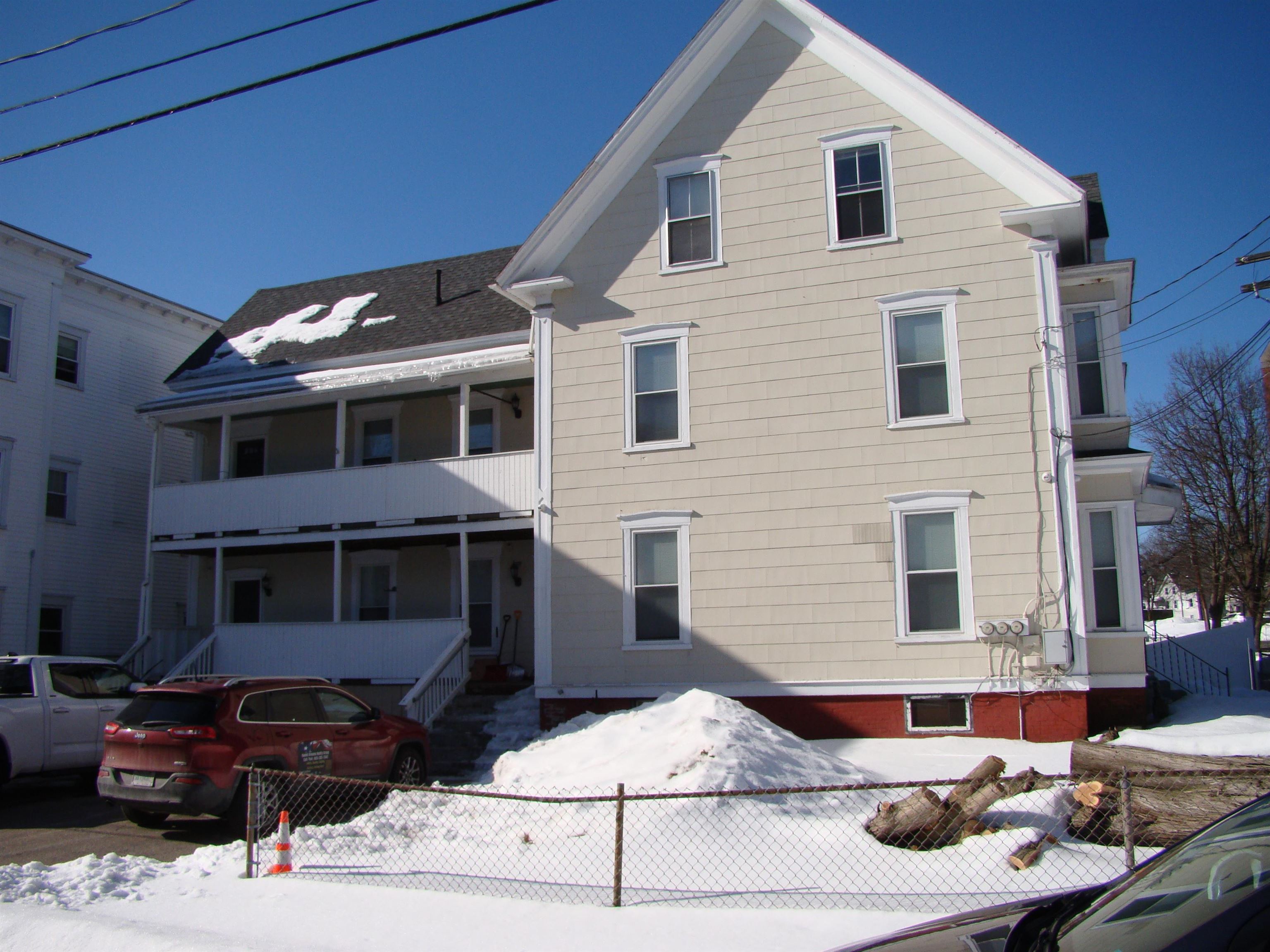 86 School Street, Unit 2 Manchester, NH 03102 - Photo 4 of 17