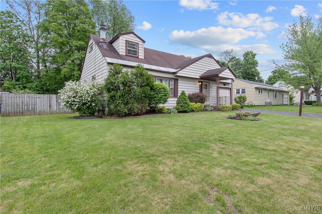 112 Vanida Drive Camillus, NY 13031 - Photo 36 of 37